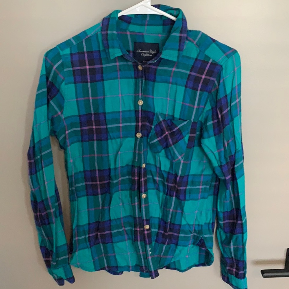 Women’s American Eagle Button Down Shirt